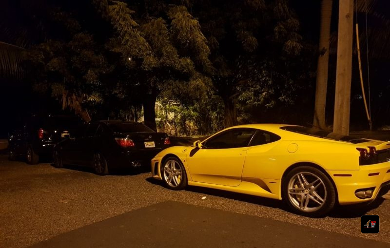 Ferraris para los jevitos, rojito y amarillo pollito, en alquiler!!