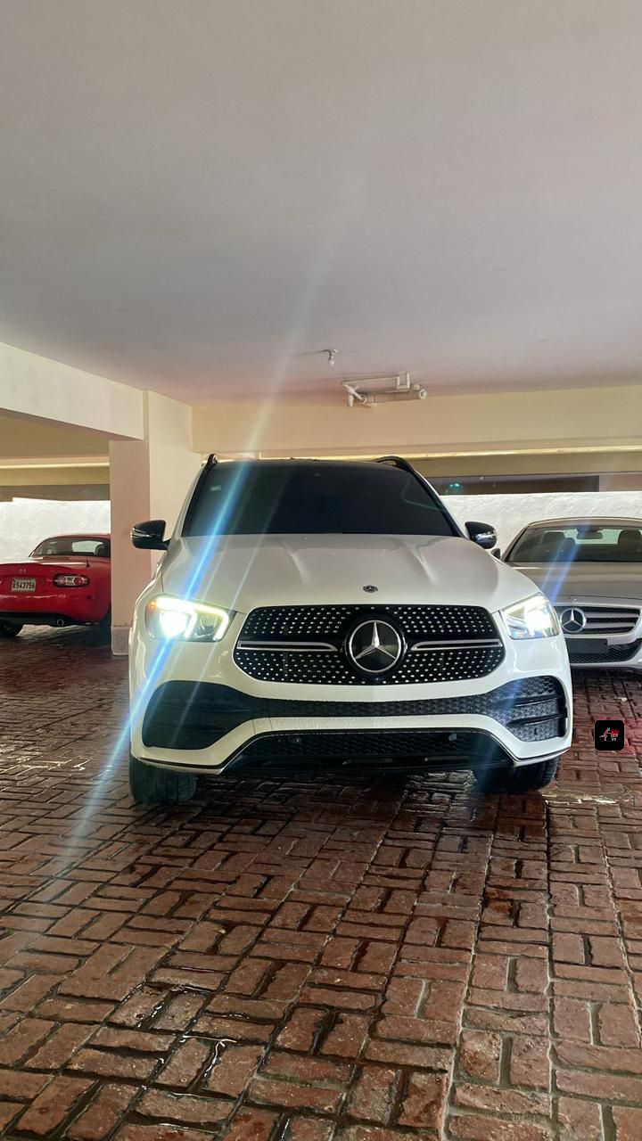 Mercedes, Ferrari O Lexus En Alquiler, rentalo ya via whsp! 