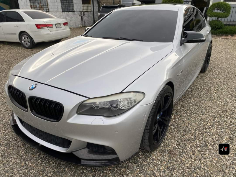 BMW 2011 535i M TECH