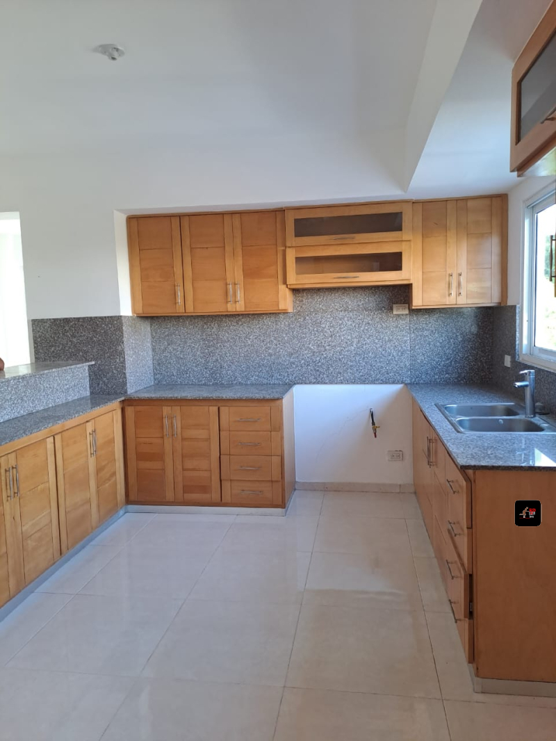 Vendo Apto en El Vergel Torre Labro 3 habs 180 Mts 2 3er