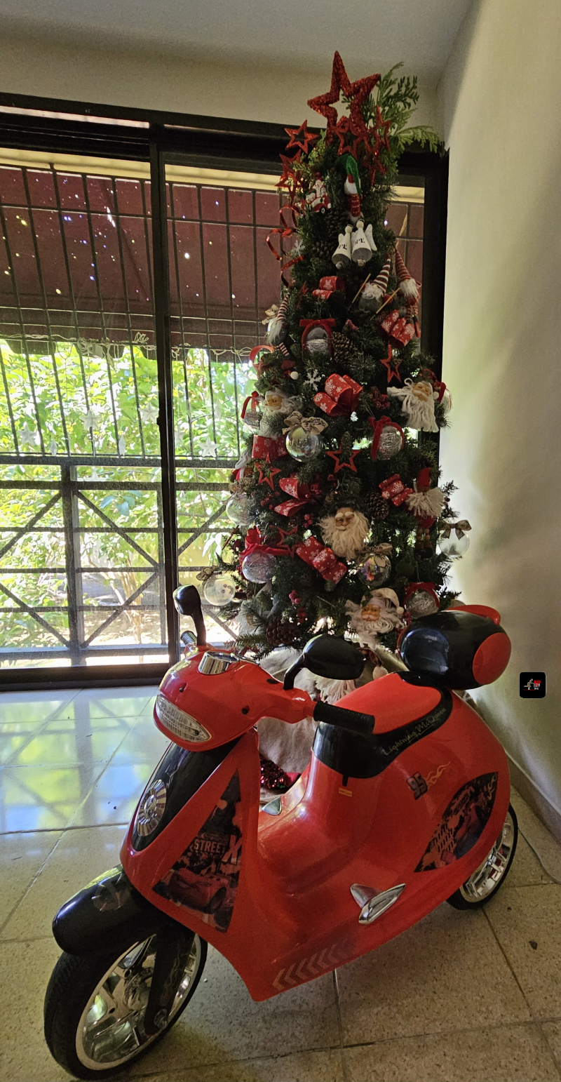 VESPA ELECTRICA montable PARA NIÑOS 