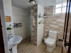 Hermoso yamplio apartamento en venta. Gazcue, Distrito Nacional