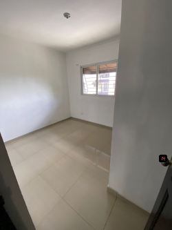 RD$5,500,000 Vendo apartamento en tercer nivel en sector Vista Hermosa