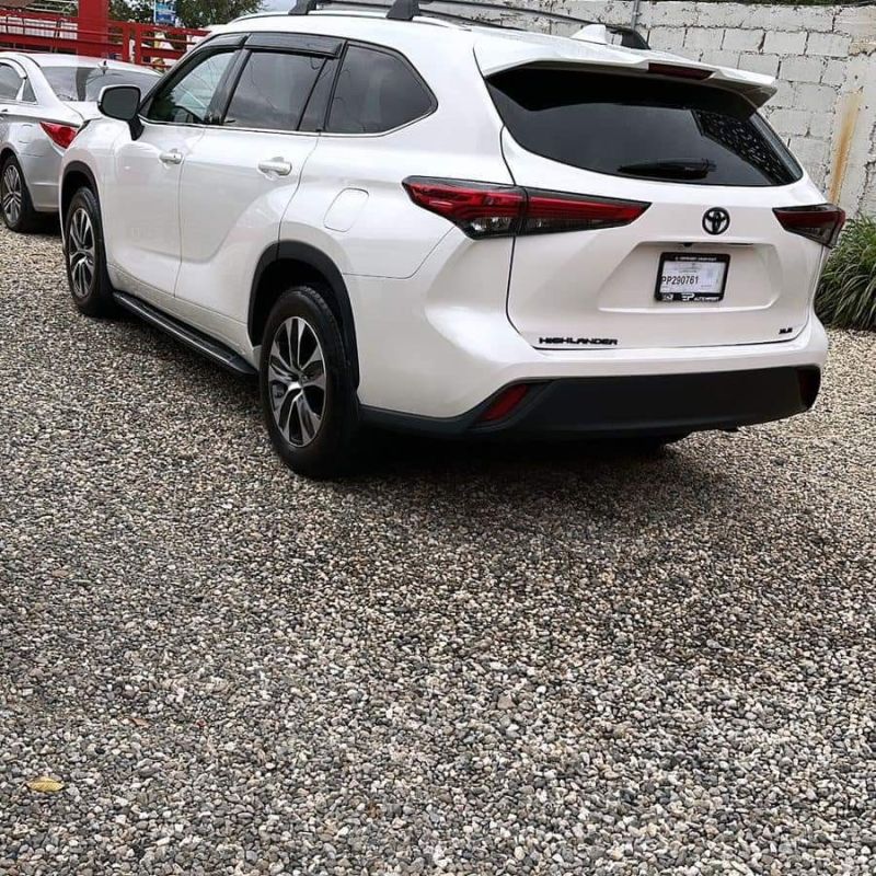 TOYOTA HIGHLANDER 2021 XLE